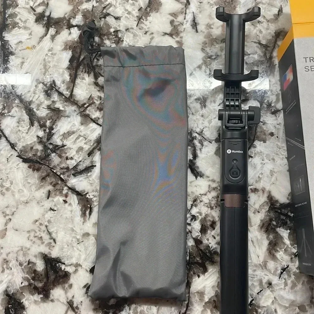 Hummix‎ Selfie Stick Tripod W/Bluetooth